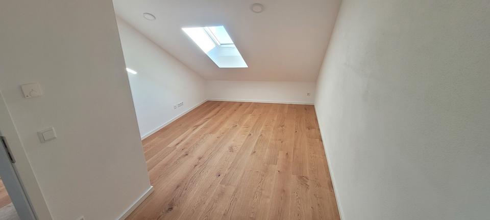 Maisonettenwohnung Hepberg - 5 Zimmer, 121 m&sup2;, 1.660&euro; | Angebot:25420720