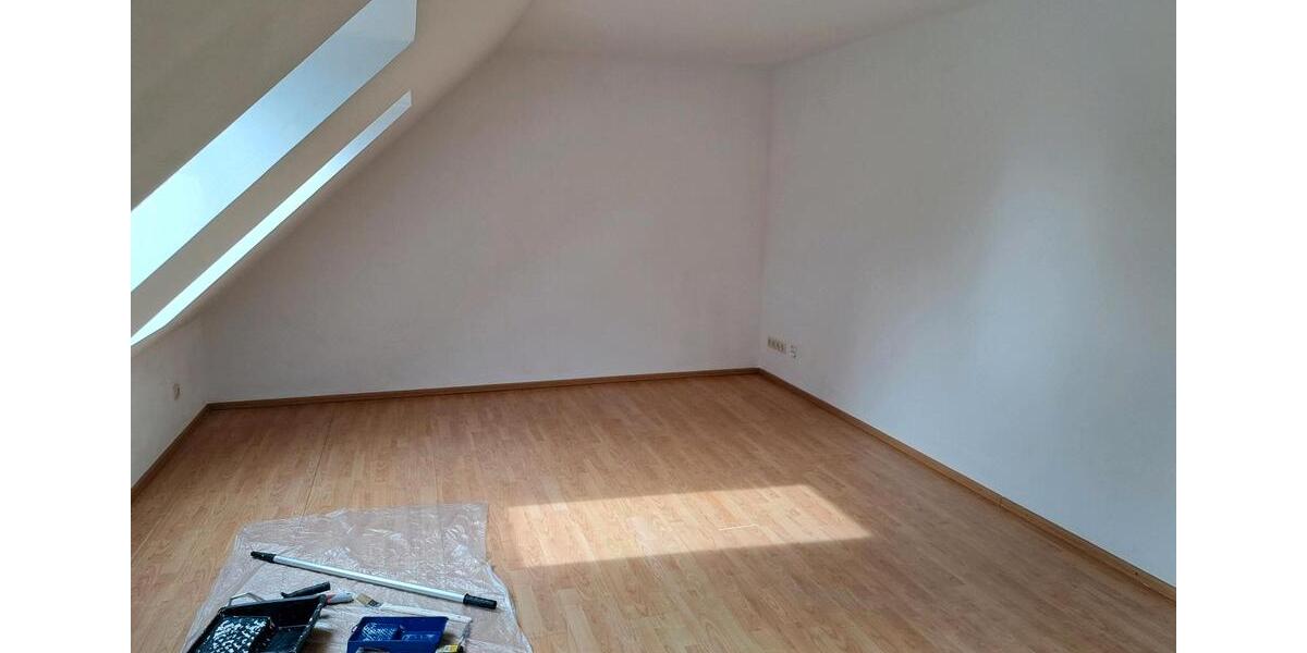 Dachgeschoßwohnung Wellheim - 2 Zimmer, 63 m&sup2;, 690&euro; | Angebot:26478181