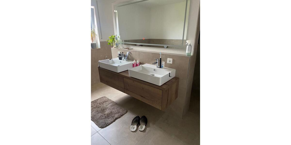 Doppelhaushälfte Denkendorf - 6 Zimmer, 130 m&sup2;, 1.450&euro; | Angebot:26486522