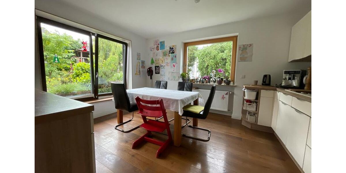 Einfamilienhaus Wettstetten - 10 Zimmer, 245 m&sup2;, 915.000&euro; | Angebot:26305290