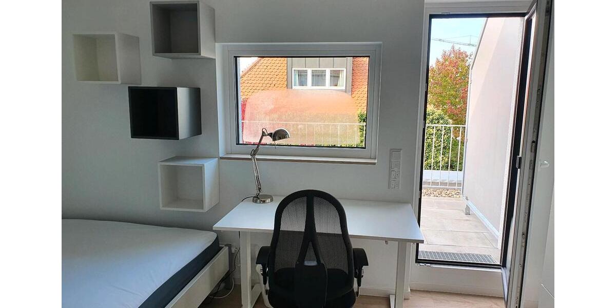Dachgeschoßwohnung Ingolstadt Nordost - 1 Zimmer, 20 m&sup2;, 715&euro; | Angebot:26416459