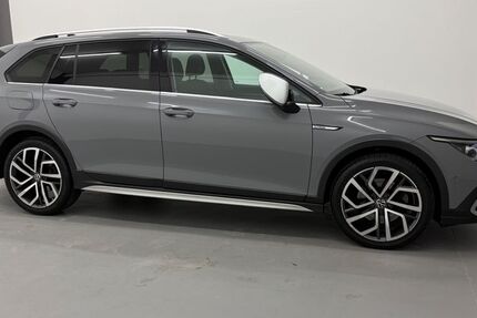 VW Golf 106.300 km 22.999 &euro; Schrobenhausen 86529
