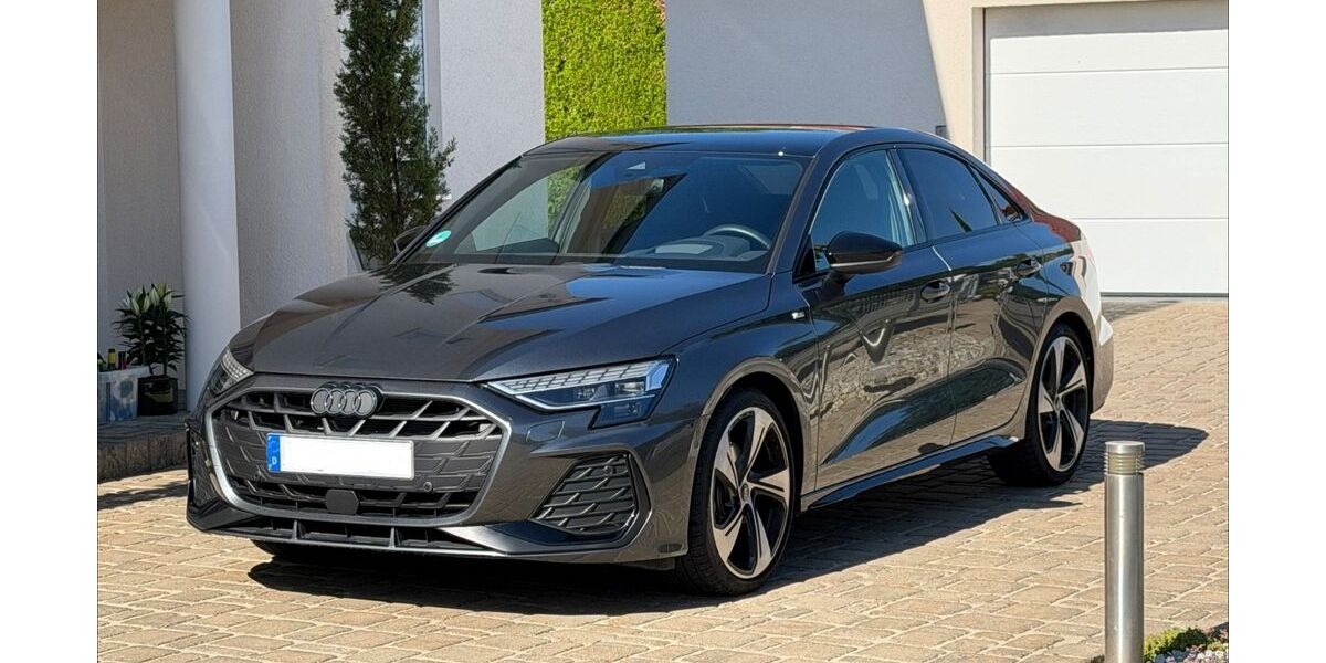 Audi A3 8.055 km 34.799 &euro; Ingolstadt 85051