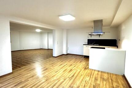 Wohnung Neuburg an der Donau - 1 Zimmer, 64 m&sup2;, 590&euro; | Angebot:25881256