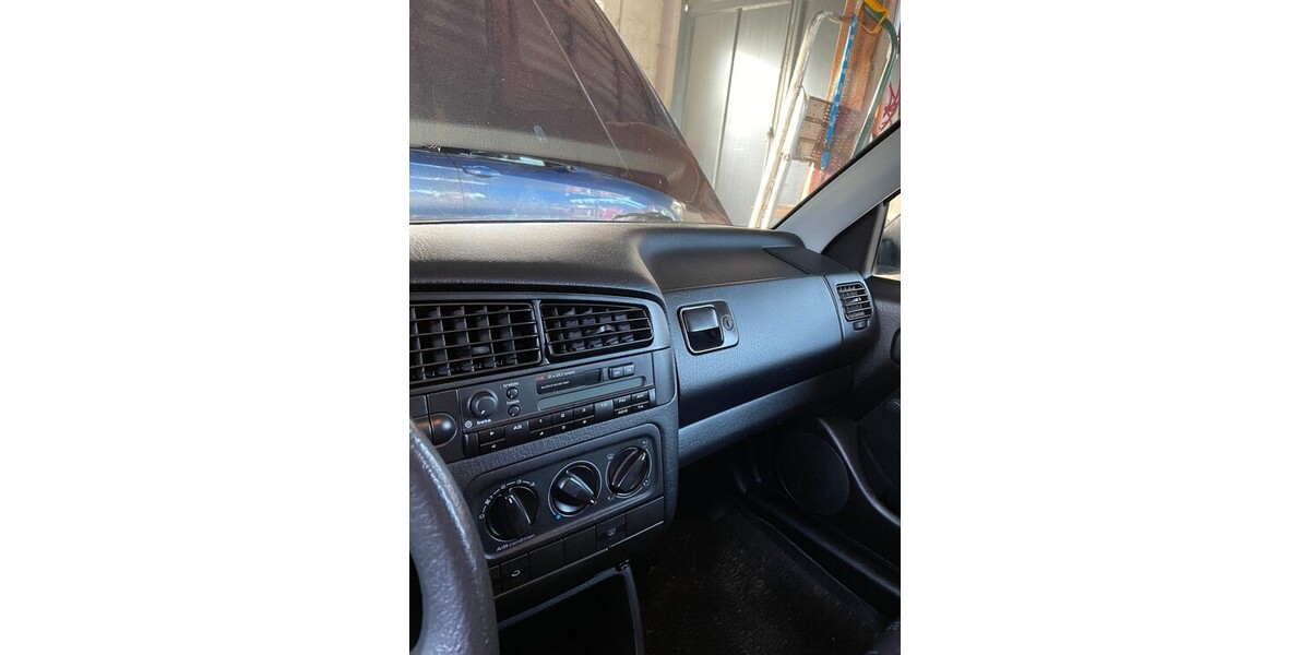 VW Golf 147.700 km 3.500 &euro; Mainburg 84048