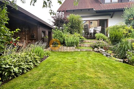 Doppelhaushälfte Bj. 1991, Carport und GeräteschuppenWerkstatt, Einzug ab Sommerferien 2026 möglich - Haus Neustadt an der Donau | Angebot:26935269