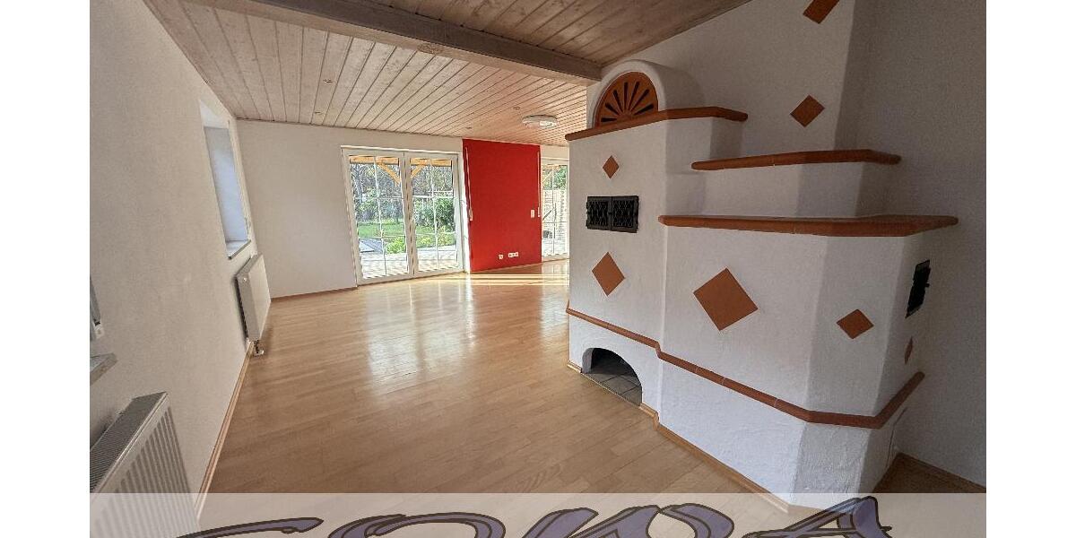 Einzugsbereit! Zentrumsnahes Einfamilienhaus mit guter Raumaufteilung und einer großen Garage im Englischen Garten in Neuburg - Ein Objekt von Ihrem Immobilienpartner SOWA Immobilien und Finanzen - Einfamilienhaus Neuburg an der Donau | Angebot:24192269