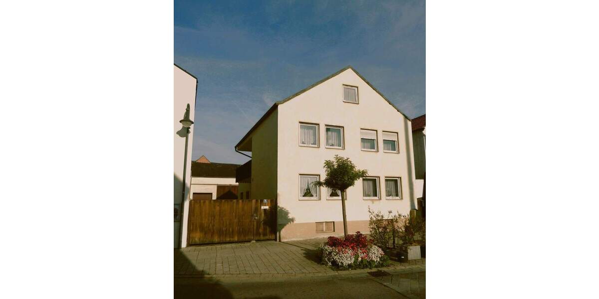 Einfamilienhaus Gaimersheim - 6 Zimmer, 122 m&sup2;, 449.000&euro; | Angebot:25769701