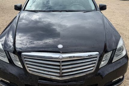 Mercedes-Benz E 350 297.000 km 5.999 &euro; Pfaffenhofen an der Ilm (Gewerbegebiet Kuglhof) 85276