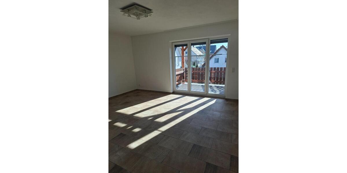 Etagenwohnung Wolnzach - 3 Zimmer, 85 m&sup2;, 790&euro; | Angebot:25256126