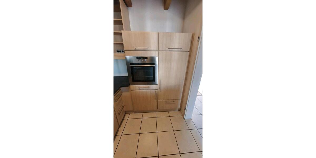 Etagenwohnung Hepberg - 3 Zimmer, 85 m&sup2;, 1.300&euro; | Angebot:27631116