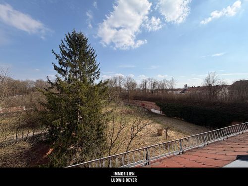 Dachgeschoßwohnung Ingolstadt - 1 Zimmer, 38 m&sup2;, 530&euro; | Angebot:25900775