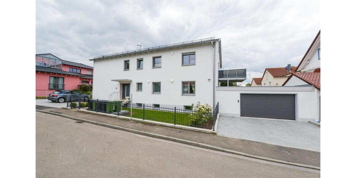 Erdgeschoßwohnung Ingolstadt Südost - 5 Zimmer, 165 m&sup2;, 1.450&euro; | Angebot:26034254