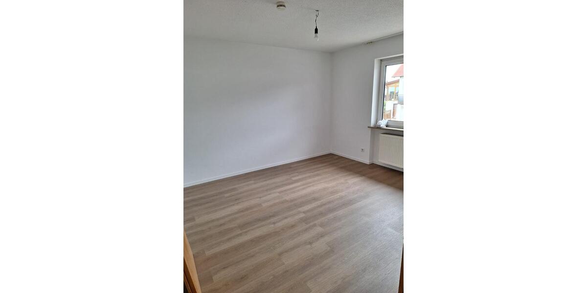 Etagenwohnung Denkendorf - 4 Zimmer, 88 m&sup2;, 850&euro; | Angebot:25951807
