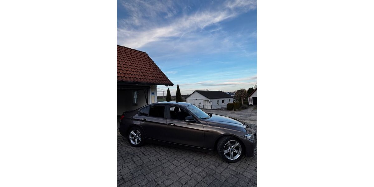 BMW 318 216.000 km 12.000 &euro; Riedenburg 93339