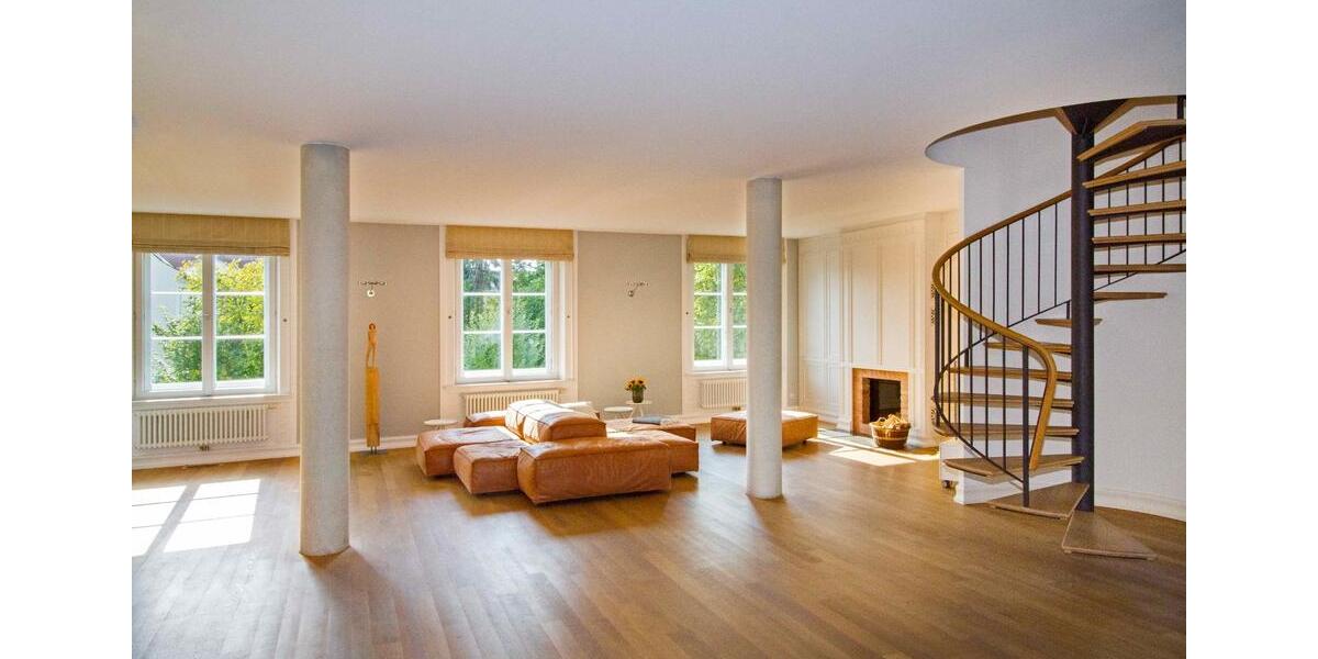 Villa Geisenfeld - 5 Zimmer, 372 m&sup2;, 1.280.000&euro; | Angebot:23391094