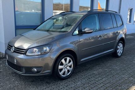 VW Touran 126.000 km 5.400 &euro; Eichstätt 85072