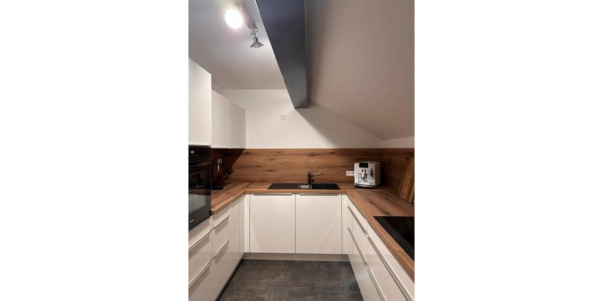 Dachgeschoßwohnung Ingolstadt - 3.5 Zimmer, 92 m&sup2;, 445.000&euro; | Angebot:25058171