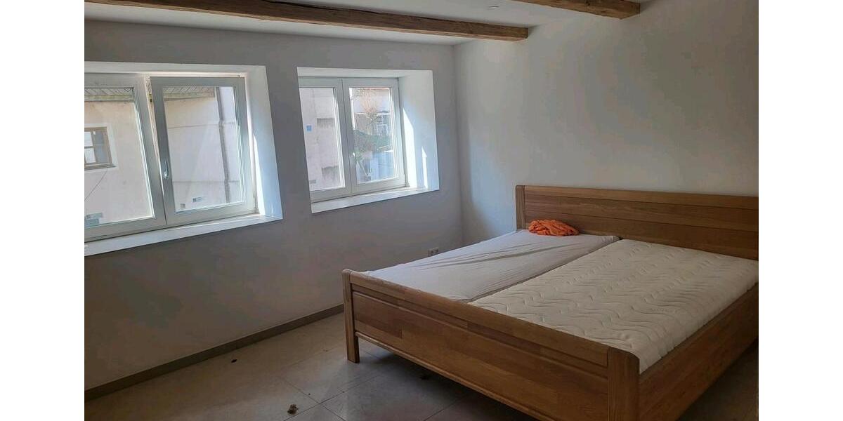 Etagenwohnung Mainburg - 2 Zimmer, 70 m&sup2;, 1.000&euro; | Angebot:25843223