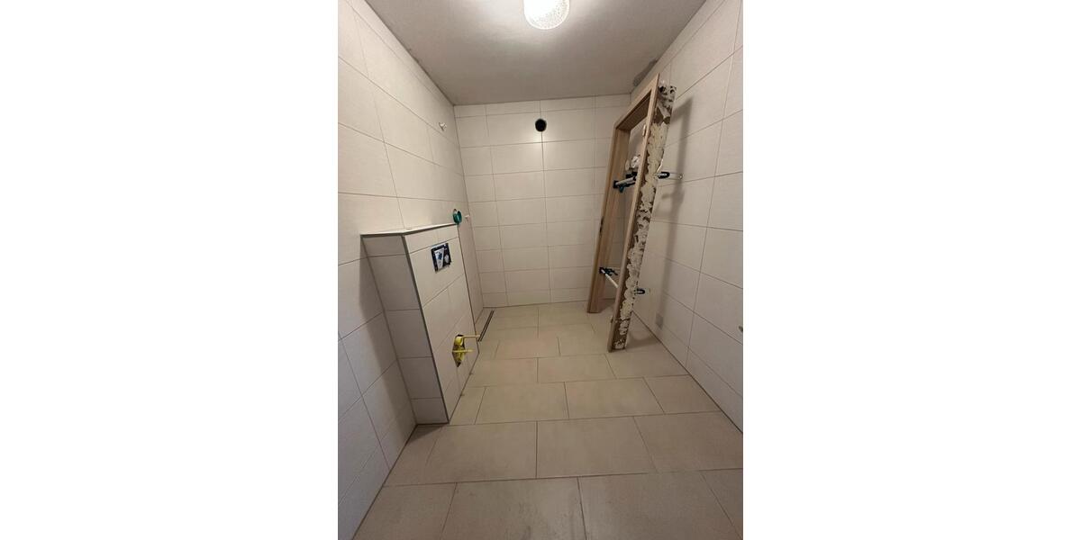 Etagenwohnung Ingolstadt Friedrichshofen-Hollerstauden - 3 Zimmer, 84 m&sup2;, 1.500&euro; | Angebot:25171609