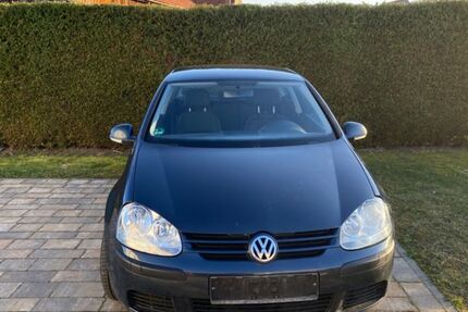 VW Golf 246.000 km 999 &euro; Buxheim 85114