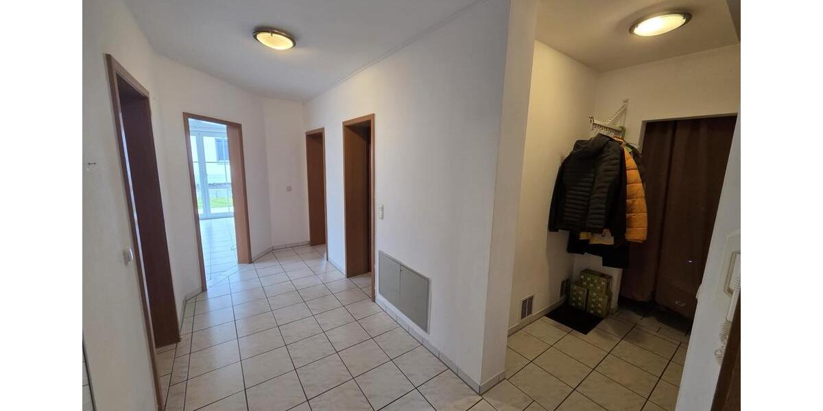 Erdgeschoßwohnung Hohenwart - 3.5 Zimmer, 85 m&sup2;, 830&euro; | Angebot:26033530