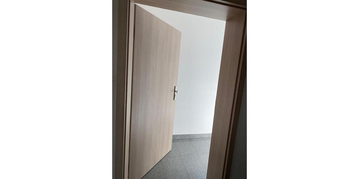 Dachgeschoßwohnung Ingolstadt Friedrichshofen-Hollerstauden - 3 Zimmer, 56 m&sup2;, 750&euro; | Angebot:25992271