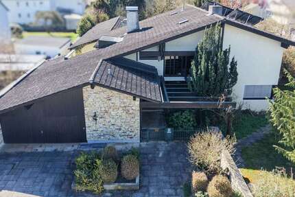 Haus Gaimersheim - 8 Zimmer, 276 m&sup2;, 1.780.000&euro; | Angebot:26305191