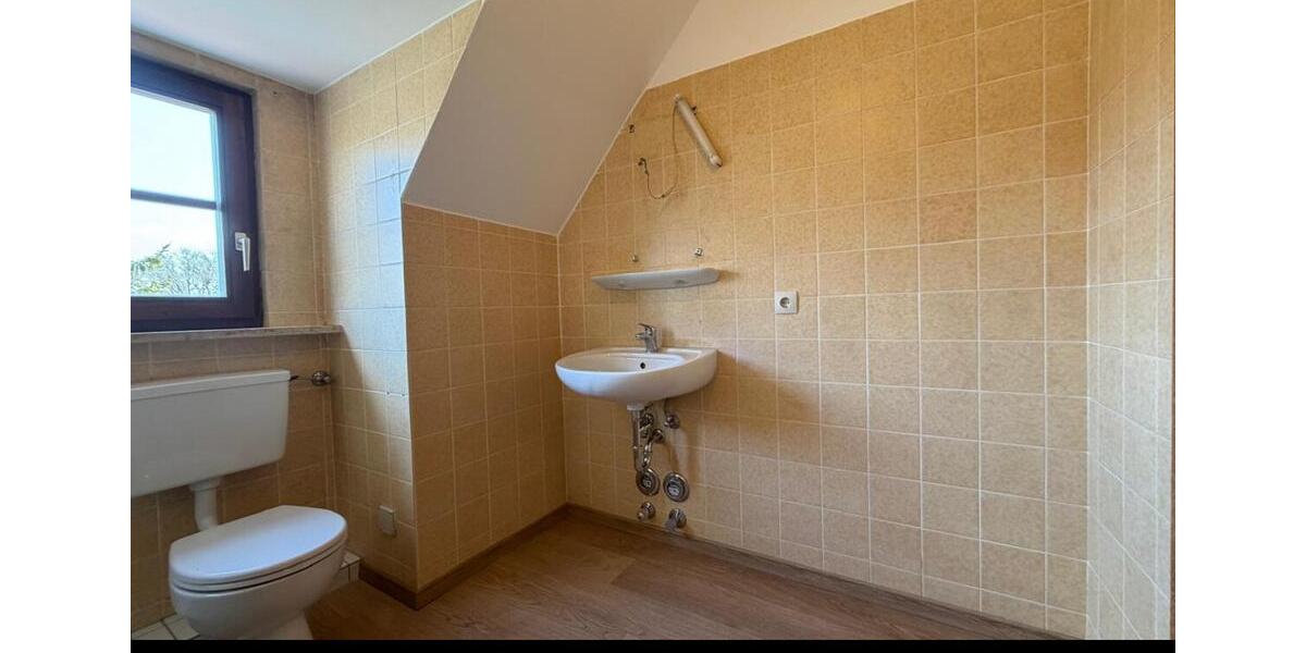 Dachgeschoßwohnung Ingolstadt - 1 Zimmer, 38 m&sup2;, 530&euro; | Angebot:25900775