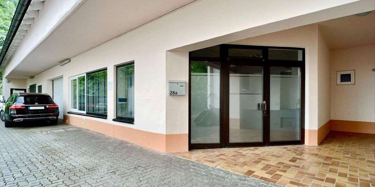 Einfamilienhaus Ingolstadt Münchener Straße - 11 Zimmer, 424 m&sup2;, 1.098.000&euro; | Angebot:26957748