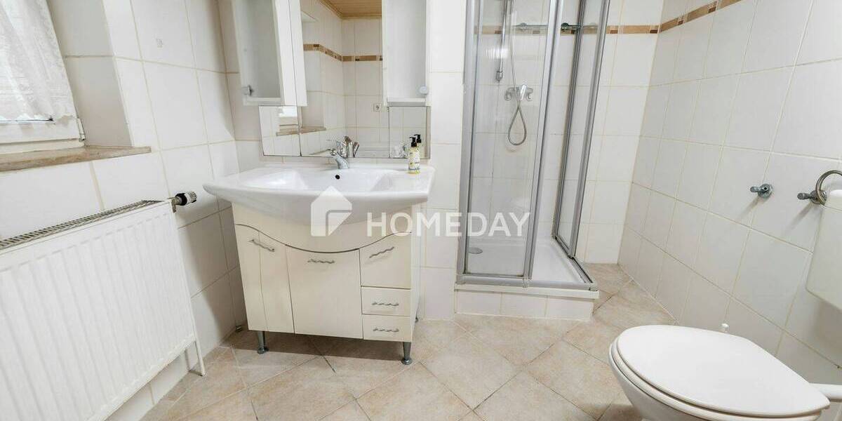 Mehrfamilienhaus, Wohnhaus Vohburg an der Donau Vohburg - 7 Zimmer, 183 m&sup2;, 480.000&euro; | Angebot:26629005