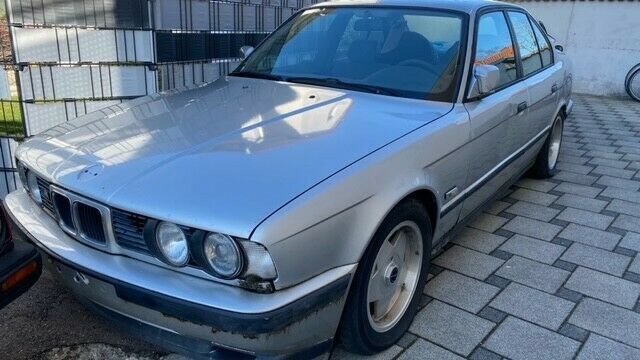 BMW 525 210.000 km 4.499 &euro; Ingolstadt 85057