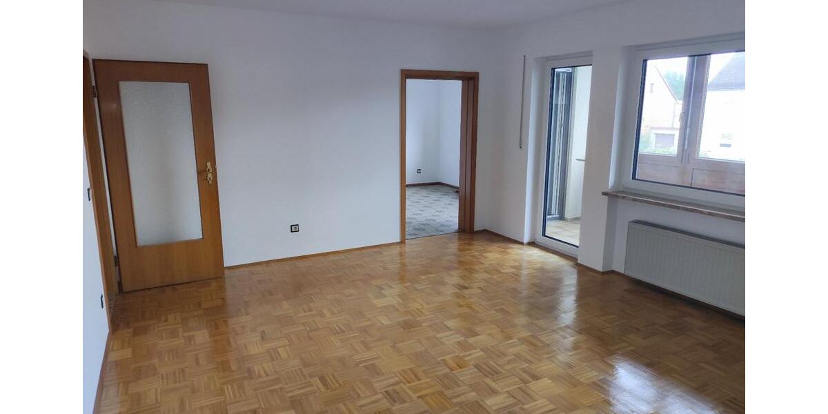 Etagenwohnung Ingolstadt Nordost - 3.5 Zimmer, 90 m&sup2;, 339.000&euro; | Angebot:26959567