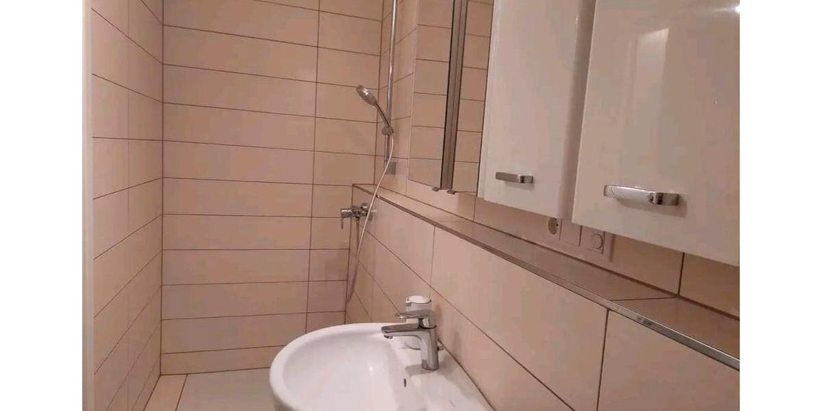 Etagenwohnung Ingolstadt Nordost - 1 Zimmer, 33 m&sup2;, 600&euro; | Angebot:26113366