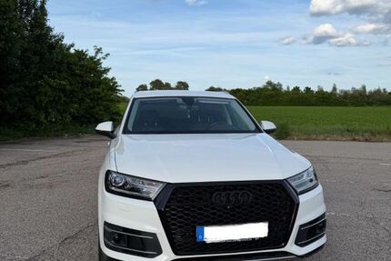 Audi Q7 82.000 km 32.900 &euro; Ingolstadt 85057