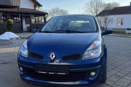 Renault Clio 122.435 km 2.899 &euro; Wolnzach 85283