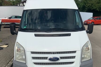 Ford Transit 165.631 km 6.999 &euro; Ingolstadt 85053