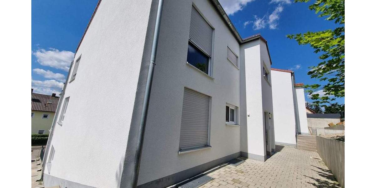 Etagenwohnung Lenting - 3 Zimmer, 82 m&sup2;, 1.189&euro; | Angebot:26751545