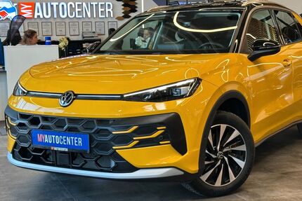 VW T-Roc 4.992 km 28.499 &euro; Pfaffenhofen 85276