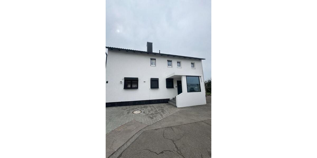 Erdgeschoßwohnung Stammham - 4 Zimmer, 115 m&sup2;, 360.000&euro; | Angebot:27249694