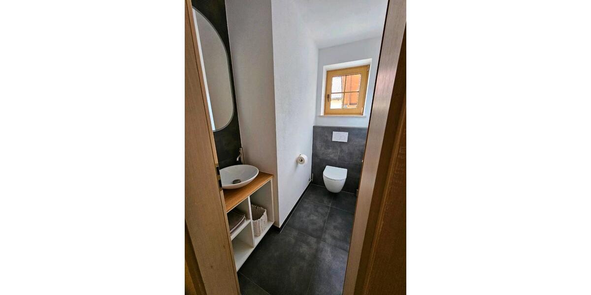 Erdgeschoßwohnung Neuburg an der Donau - 4 Zimmer, 120 m&sup2;, 1.400&euro; | Angebot:26465616