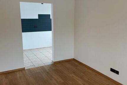 Wohnung Ingolstadt Friedrichshofen-Hollerstauden - 1 Zimmer, 32 m&sup2;, 680&euro; | Angebot:27594350