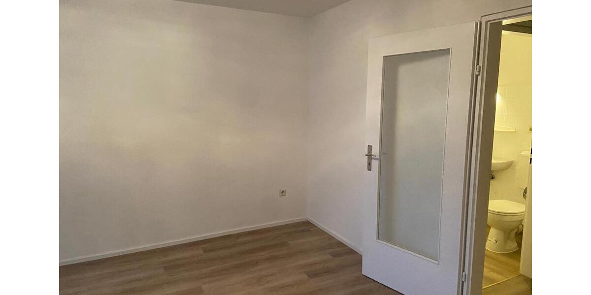 Etagenwohnung Ingolstadt Nordost - 1 Zimmer, 28 m&sup2;, 650&euro; | Angebot:26098930
