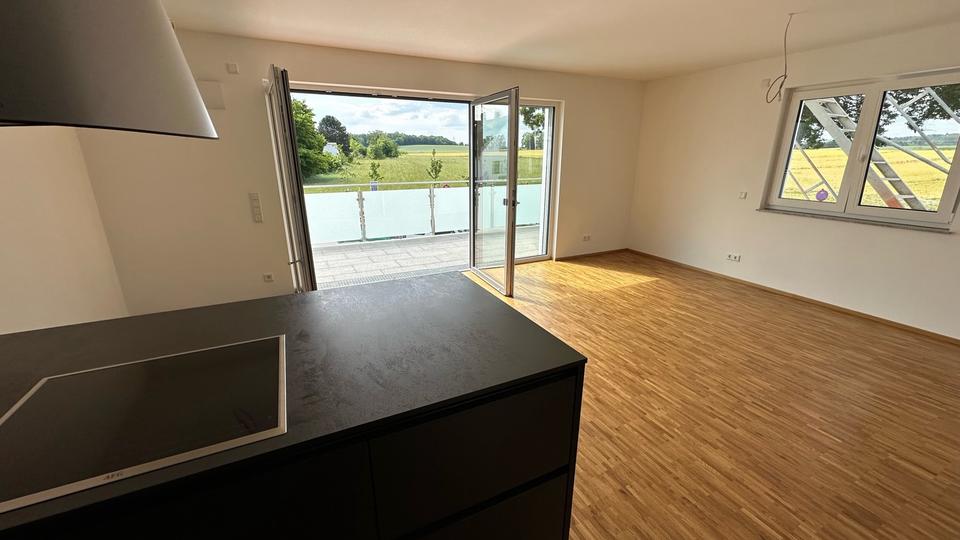 Etagenwohnung Ingolstadt Nordost - 3 Zimmer, 97 m&sup2;, 1.660&euro; | Angebot:27616450