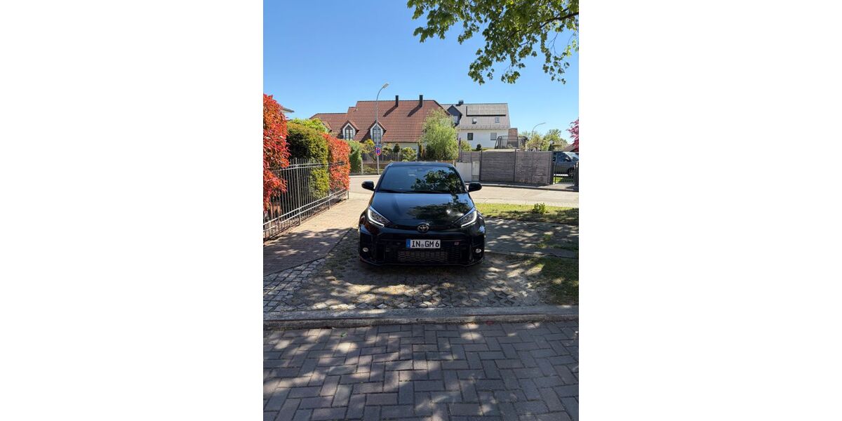Toyota Yaris 28.000 km 35.000 &euro; Ingolstadt 85055