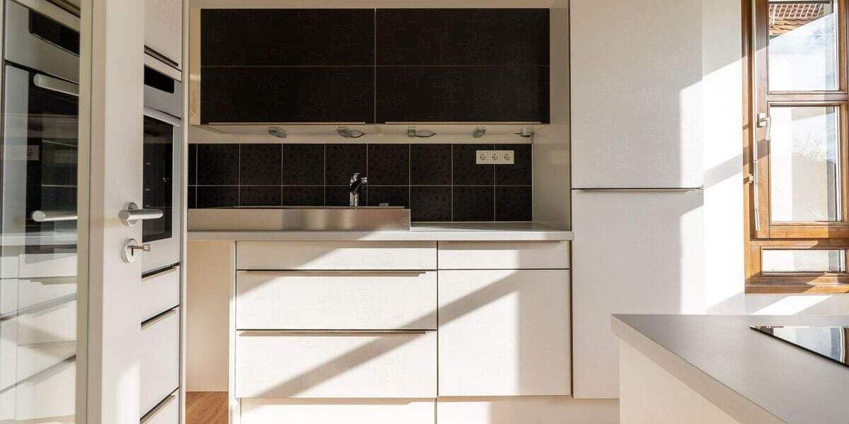 Etagenwohnung Neuburg an der Donau Neuburg - 3 Zimmer, 89 m&sup2;, 260.000&euro; | Angebot:25798765