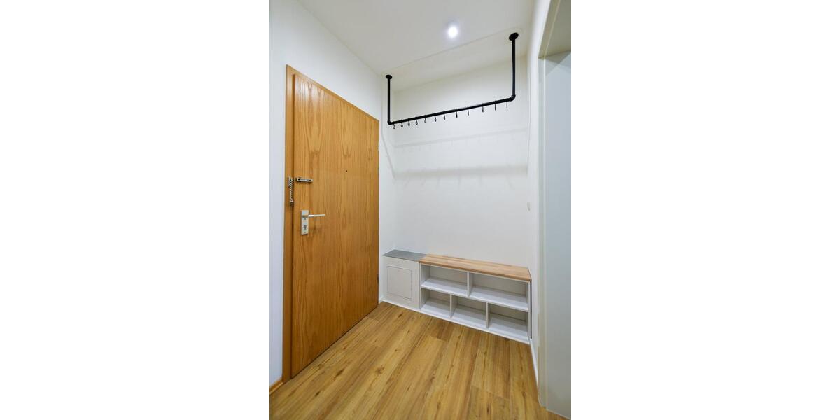 Etagenwohnung Schrobenhausen - 2 Zimmer, 65 m&sup2;, 985&euro; | Angebot:25905413