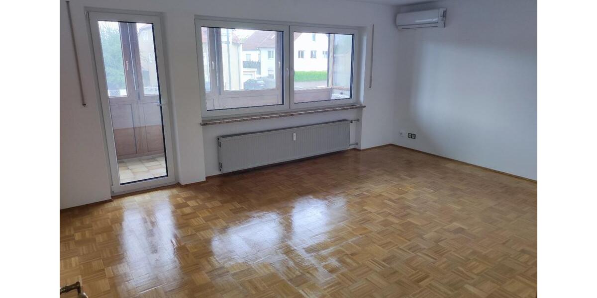 Etagenwohnung Ingolstadt Nordost - 3.5 Zimmer, 90 m&sup2;, 339.000&euro; | Angebot:26959567