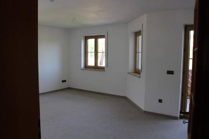 Mehrfamilienhaus, Wohnhaus Wellheim - 8 Zimmer, 260 m&sup2;, 745.000&euro; | Angebot:25706385