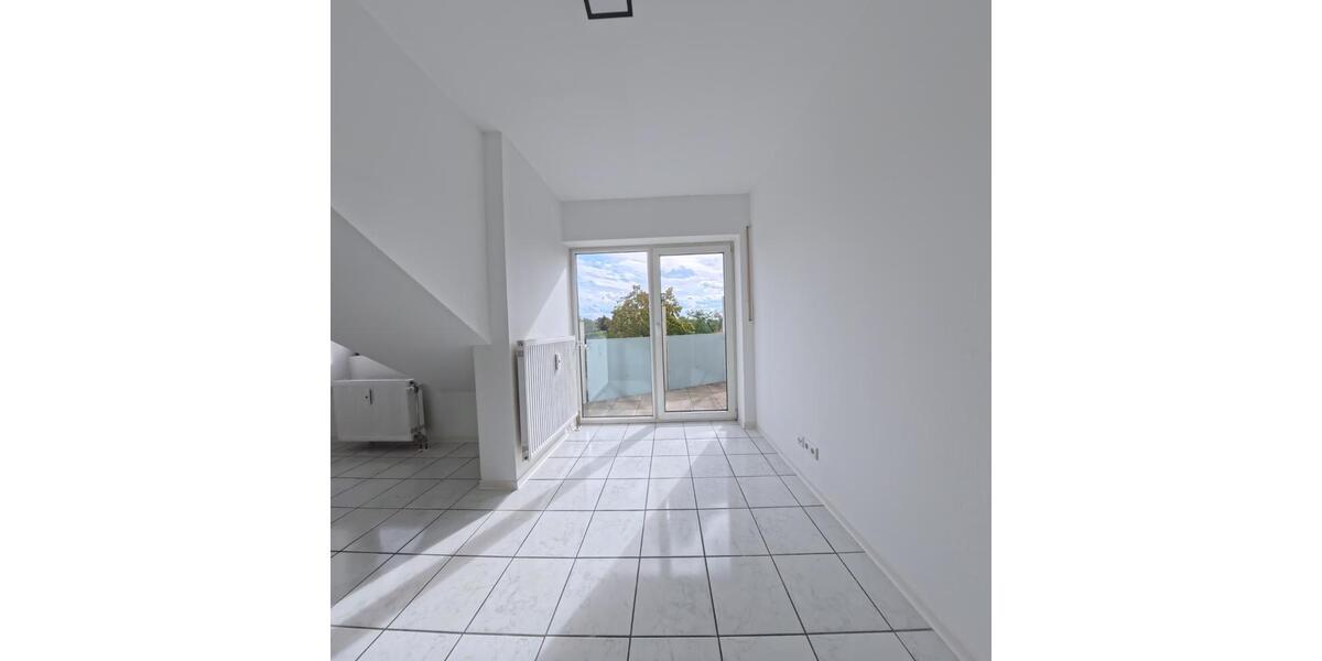 Dachgeschoßwohnung Ingolstadt Friedrichshofen-Hollerstauden - 2 Zimmer, 45 m&sup2;, 630&euro; | Angebot:27550141